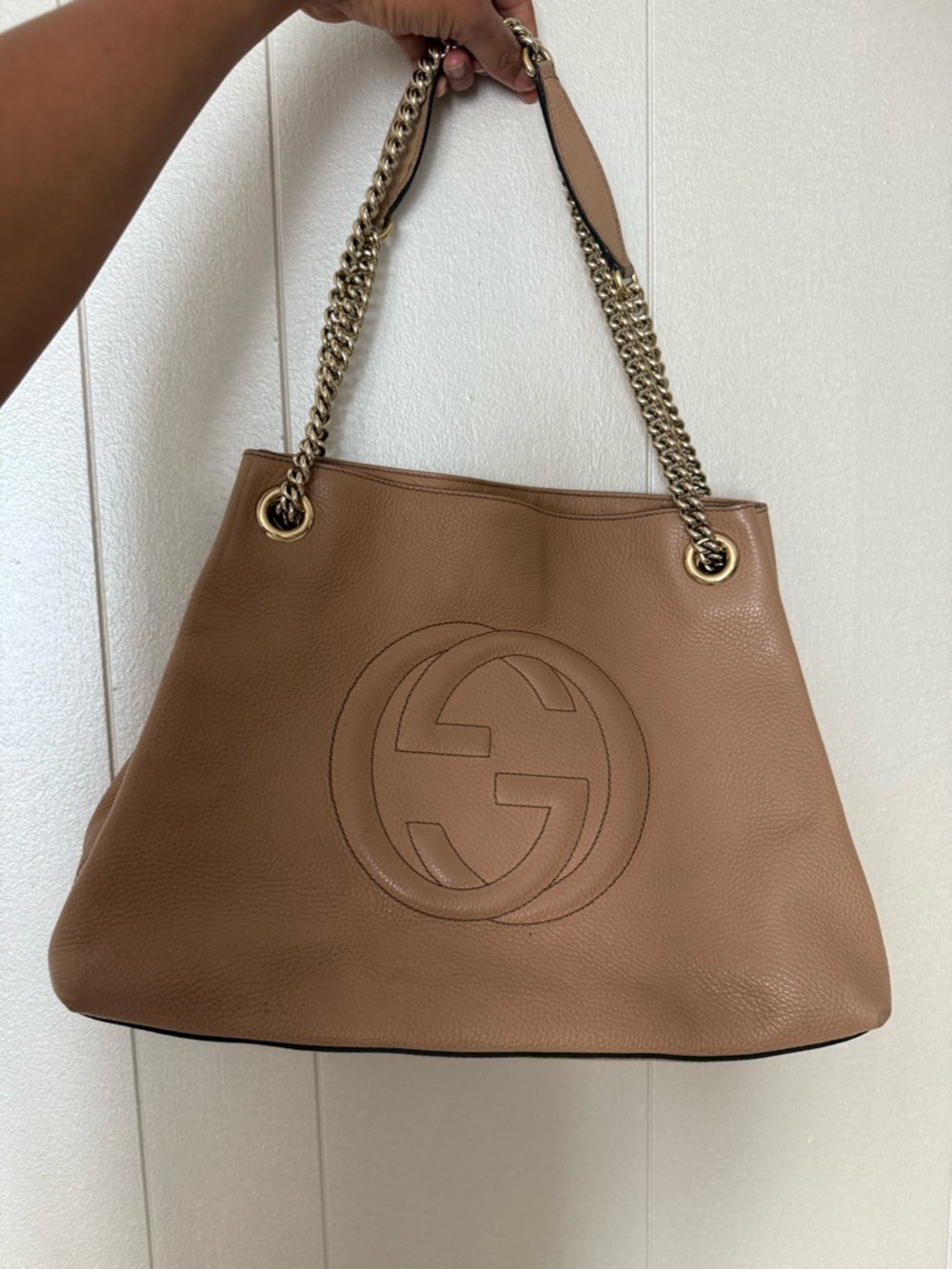 Gucci Tan Leather Hobo Shoulder Bag with Chain Strap